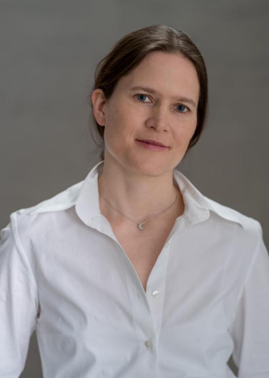 Portrait von Simone Weinmann