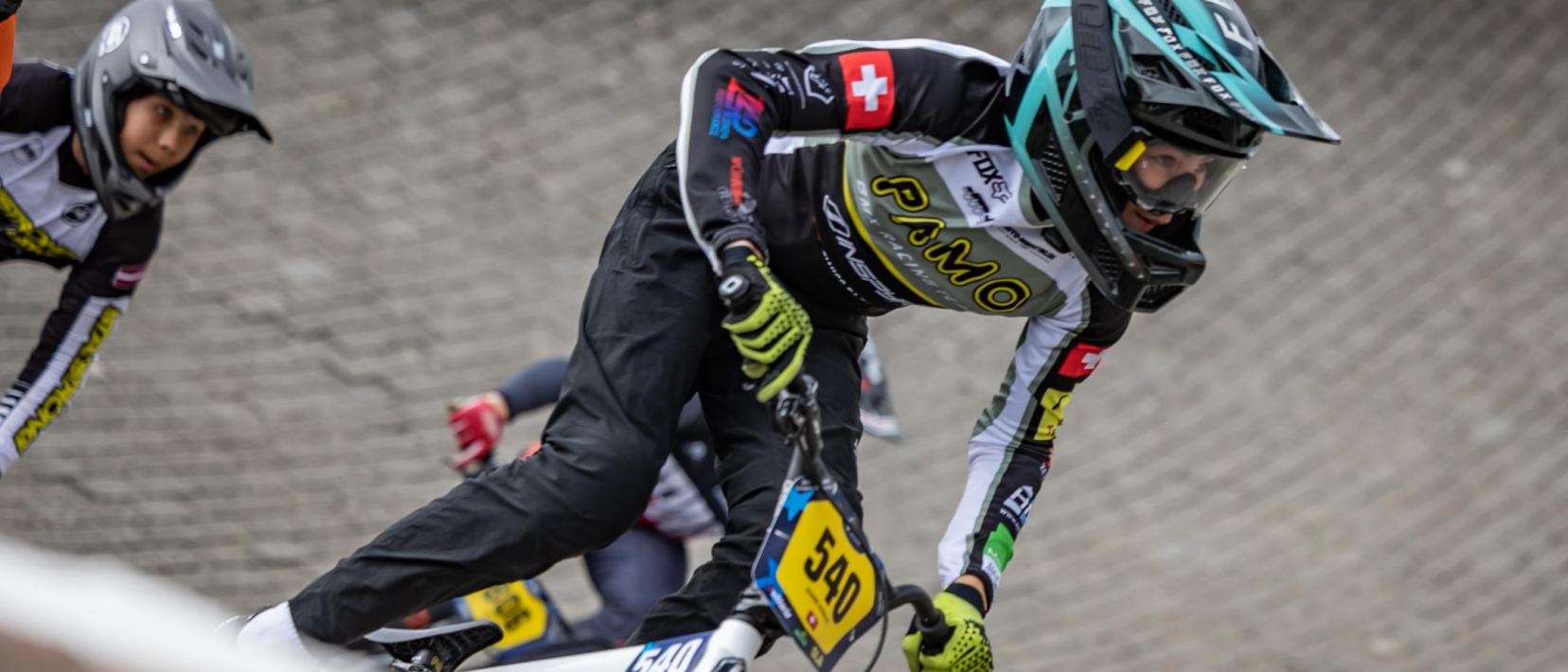 Nachwuchsmountainbiker in Aktion