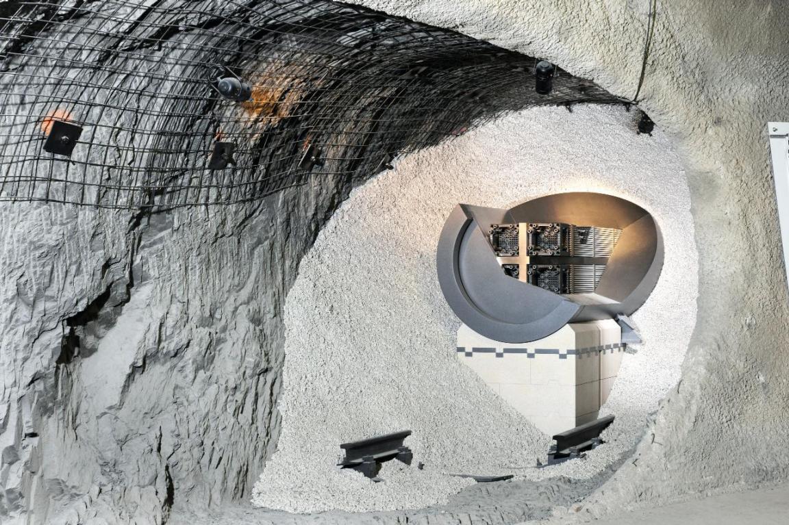 Einlagerungsmodell HAA; Konzept; Lagerung; Nagra, Felslabor Mont Terri FMT, Einlagerungsmodell, Modell der Einlagerung eines Behaelters mit verbrauchten Brennelementen