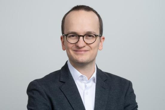 Portrait-Foto von Baudirektor Martin Neukom.