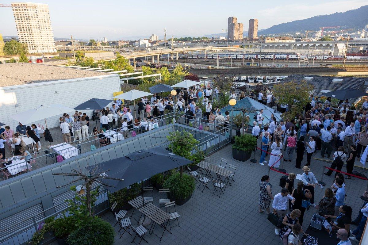 Apéro auf der Terasse