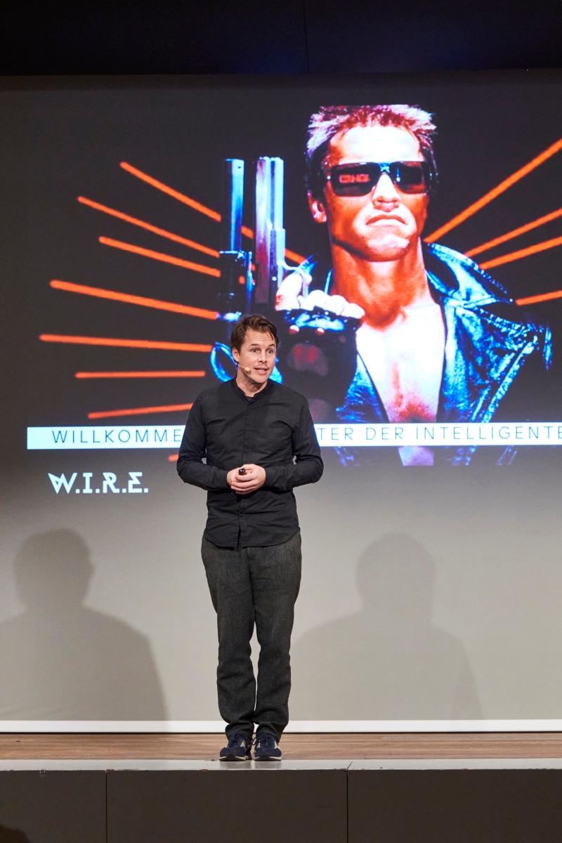 Stephan Sigrist auf der Bühne