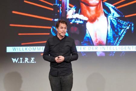 Stephan Sigrist auf der Bühne