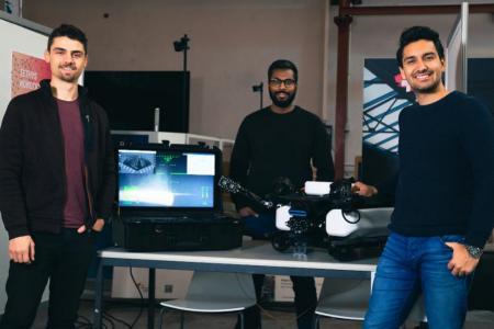 Florin Kümel, Pragash Sivananthaguru und Andrej Studer von Tethys Robotics