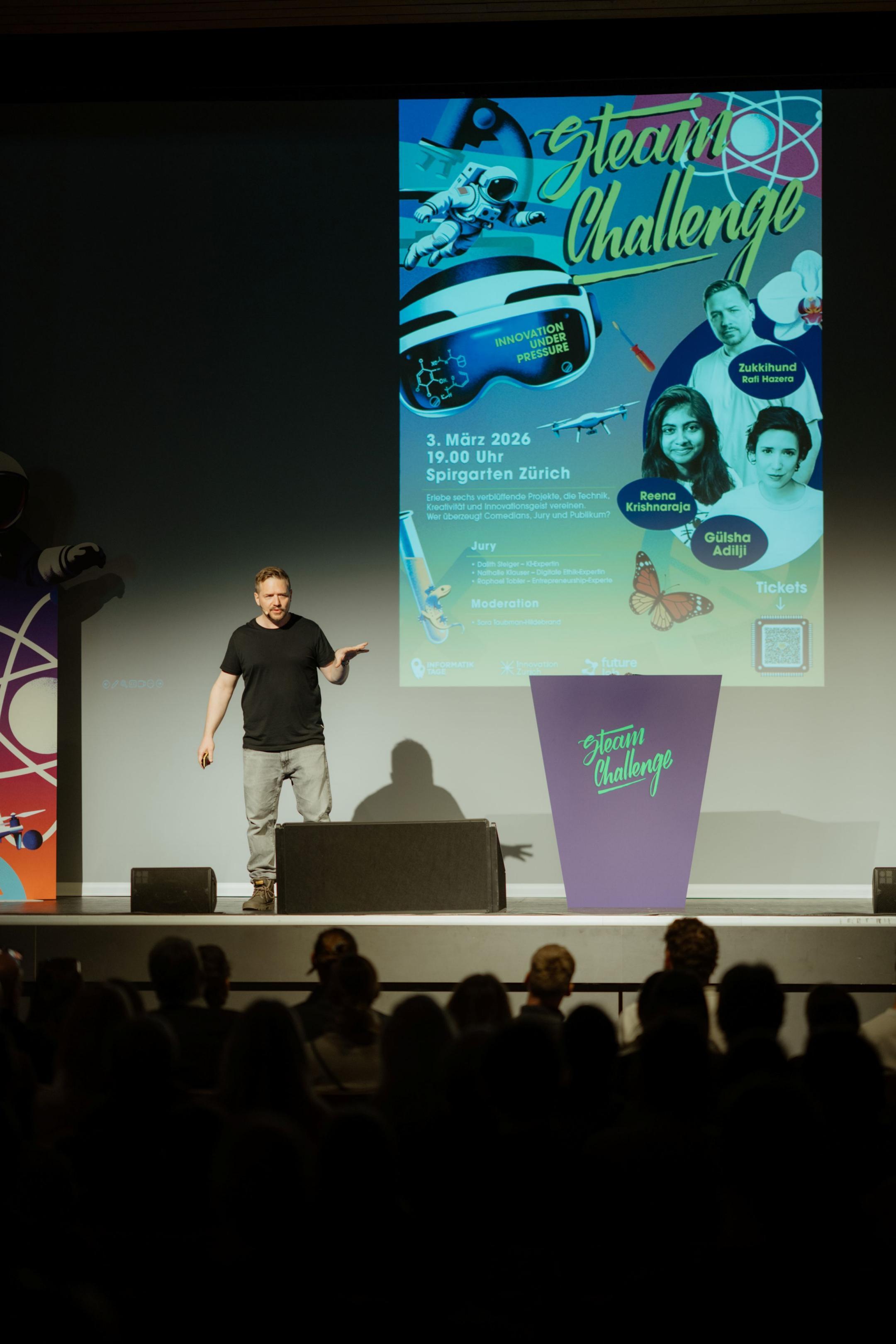 Der Comedian Zukkihund auf der Bühne