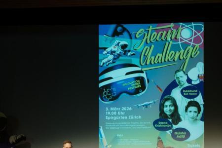 Der Comedian Zukkihund auf der Bühne