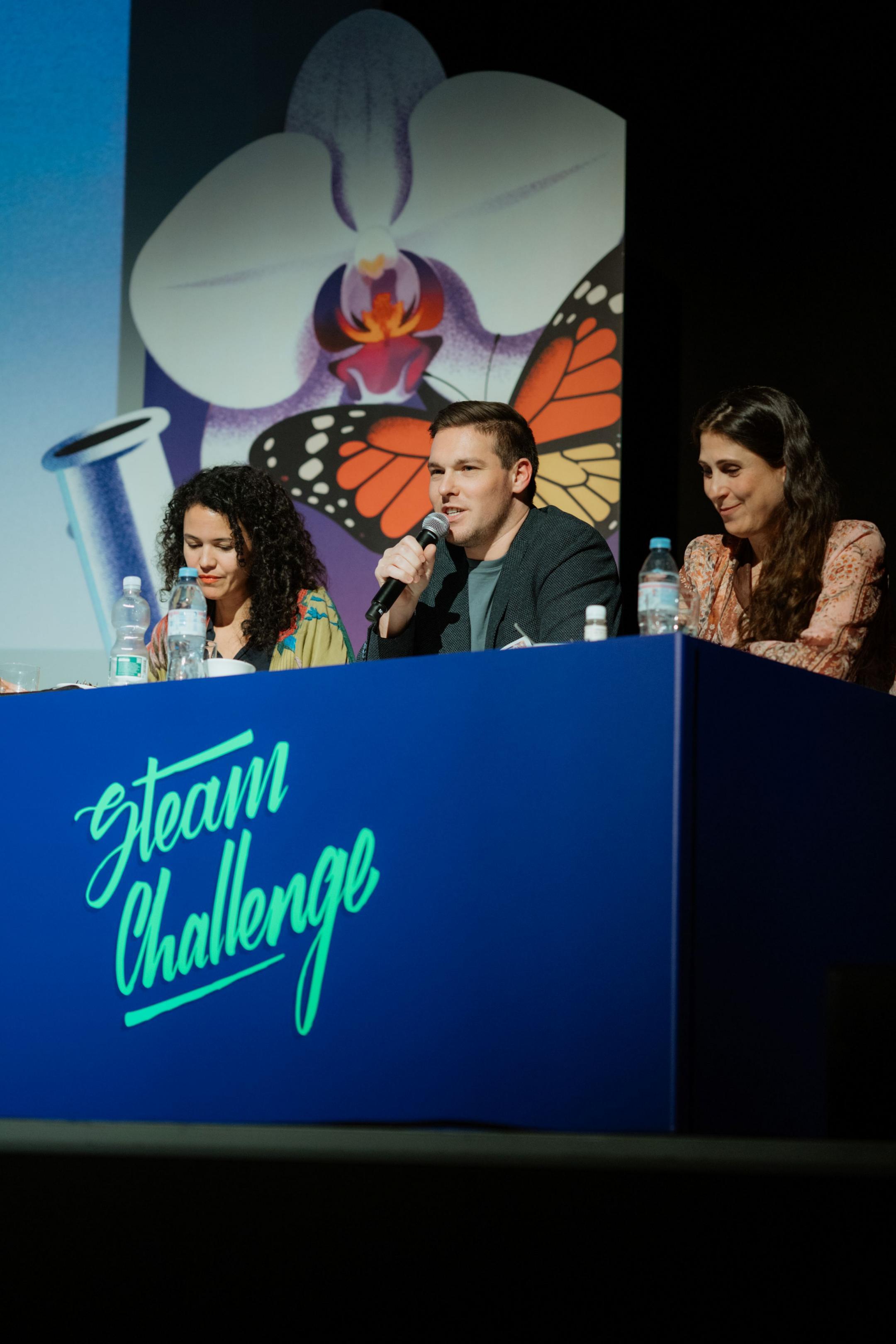 Die Jury-Mitglieder am Jury-Pult